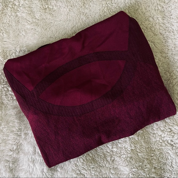 Under Armour Funnel Neck - Picture 2 of 7